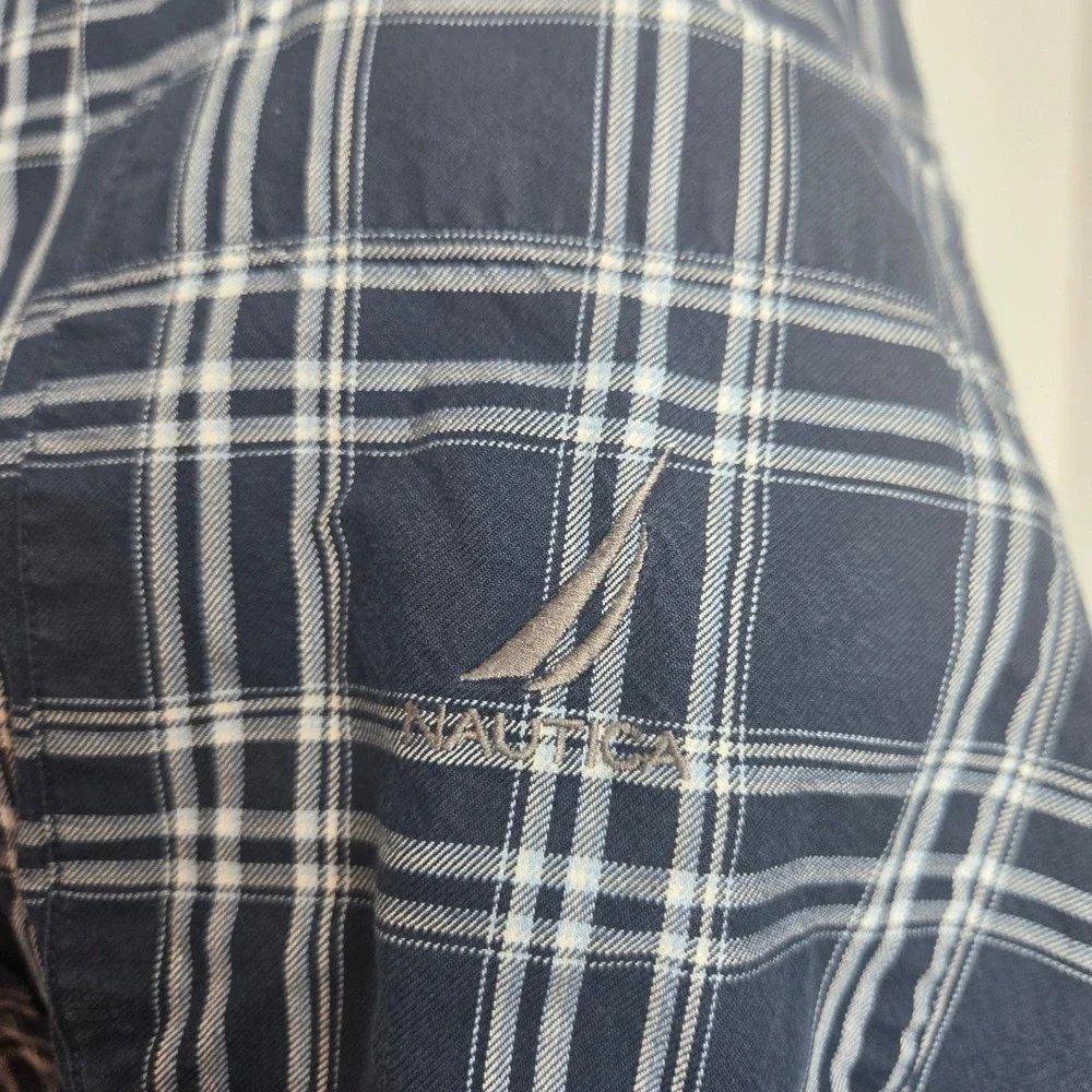 Nautica Mens XXL Navy Blue White Plaid Cotton Long Sleeve Button Down Shirt